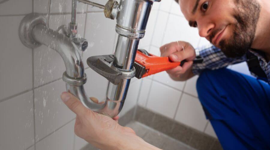 Local sewer line repair in Rocksprings, TX